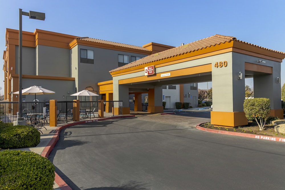 Best Western Plus Fresno Inn 1/50