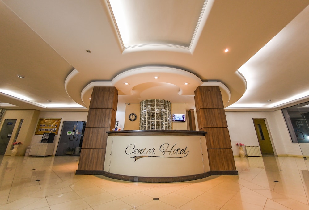 CENTER HOTEL 2/24