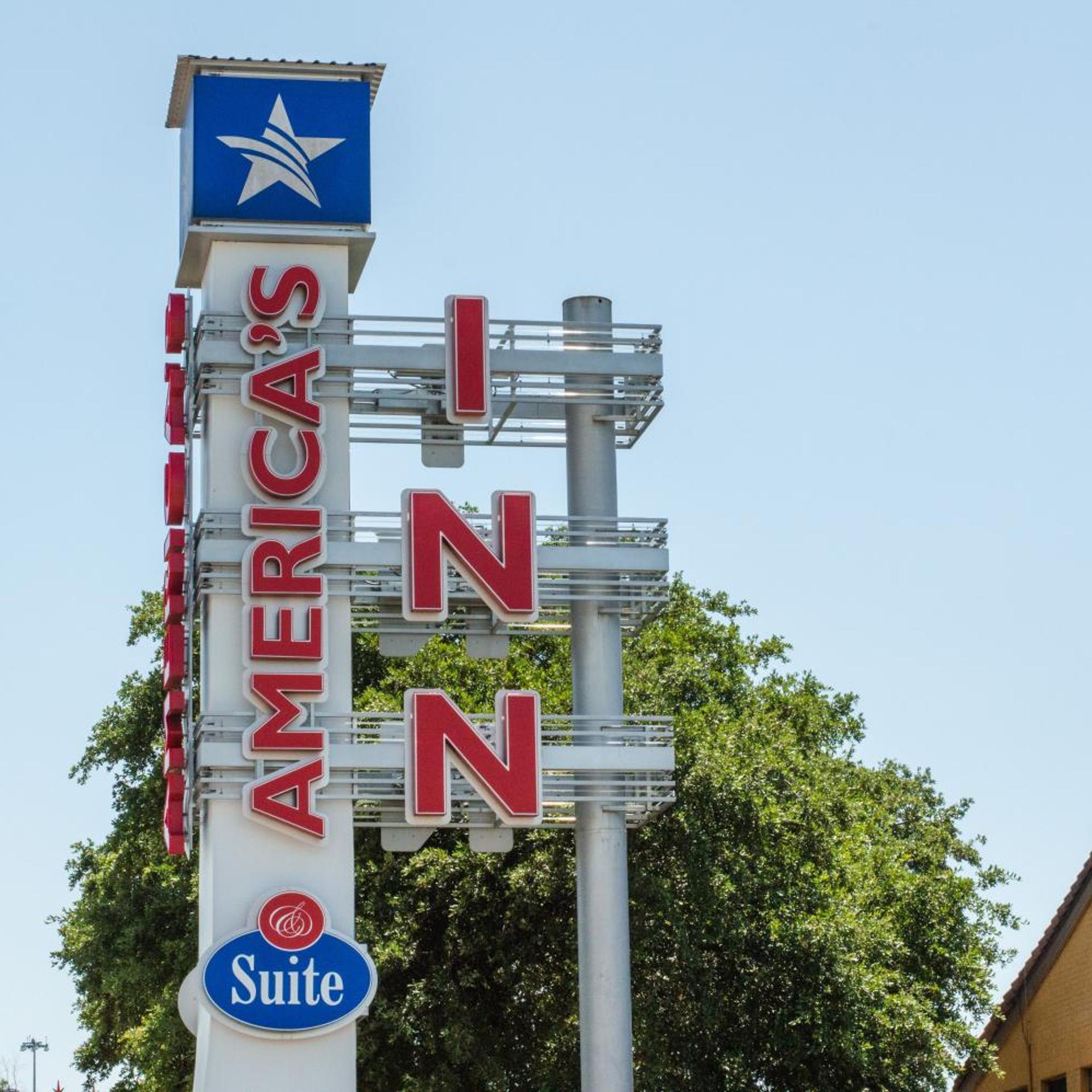 Americas Inn Sugarland/Stafford 2/23