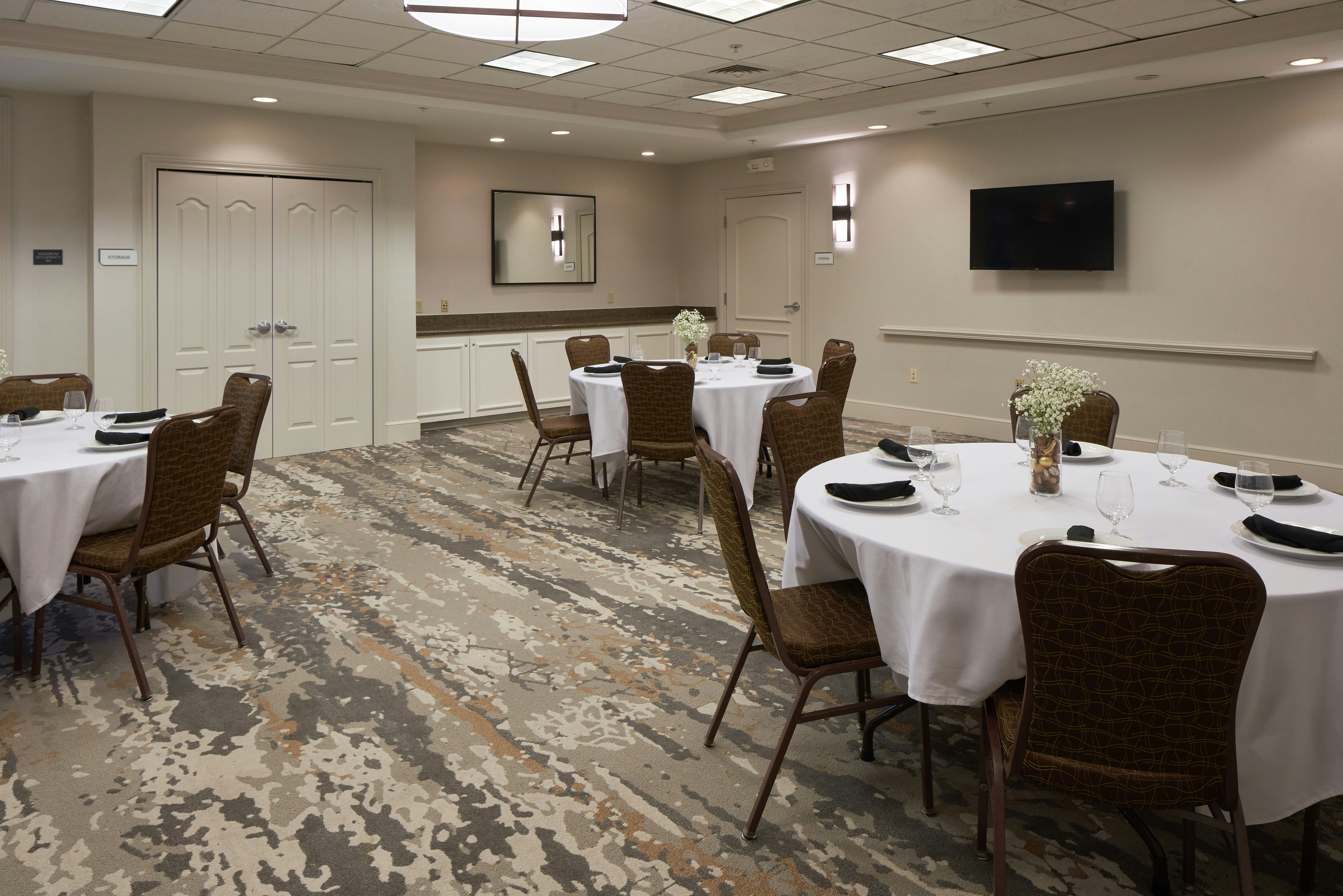 Hilton Garden Inn Evansville 44/50