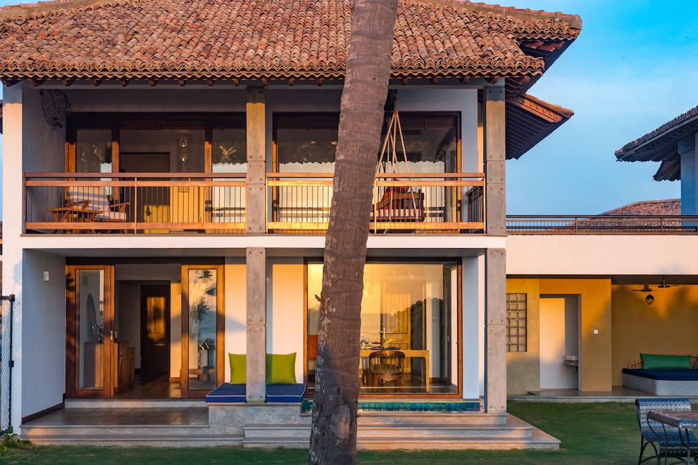 Wattura Resort And Spa in KATUNAYAKE