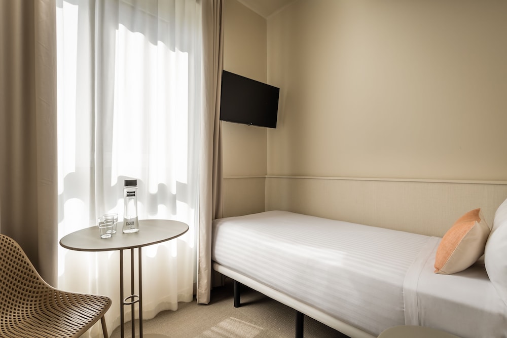Hotel Condal 25/56