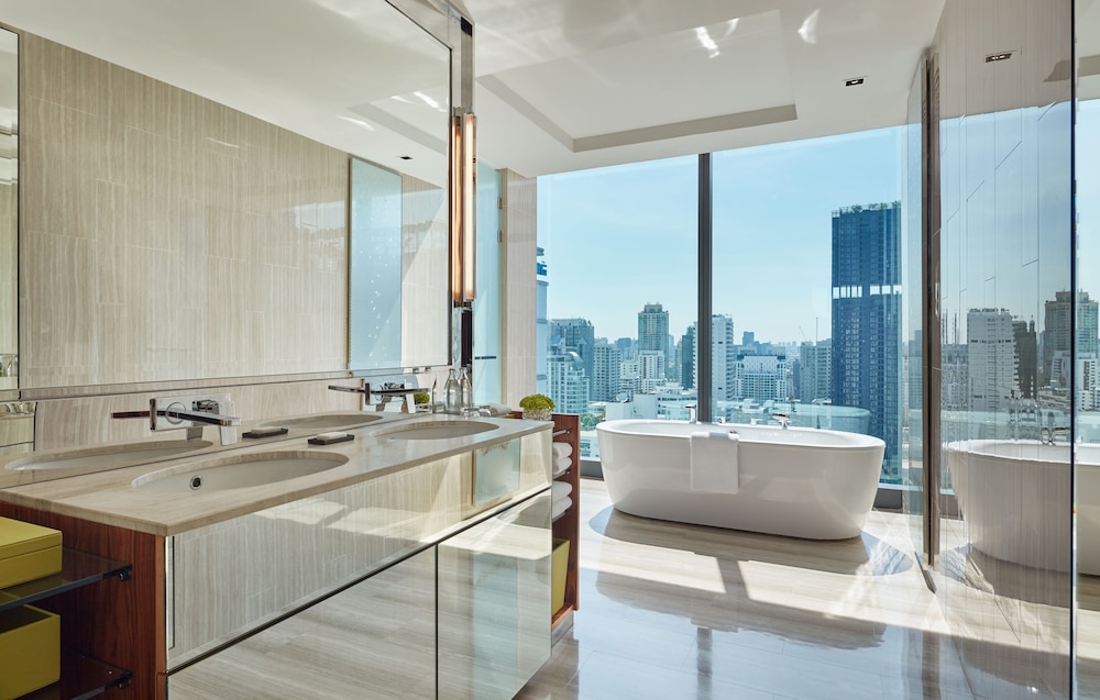 Hyatt Regency Bangkok Sukhumvit 26/76