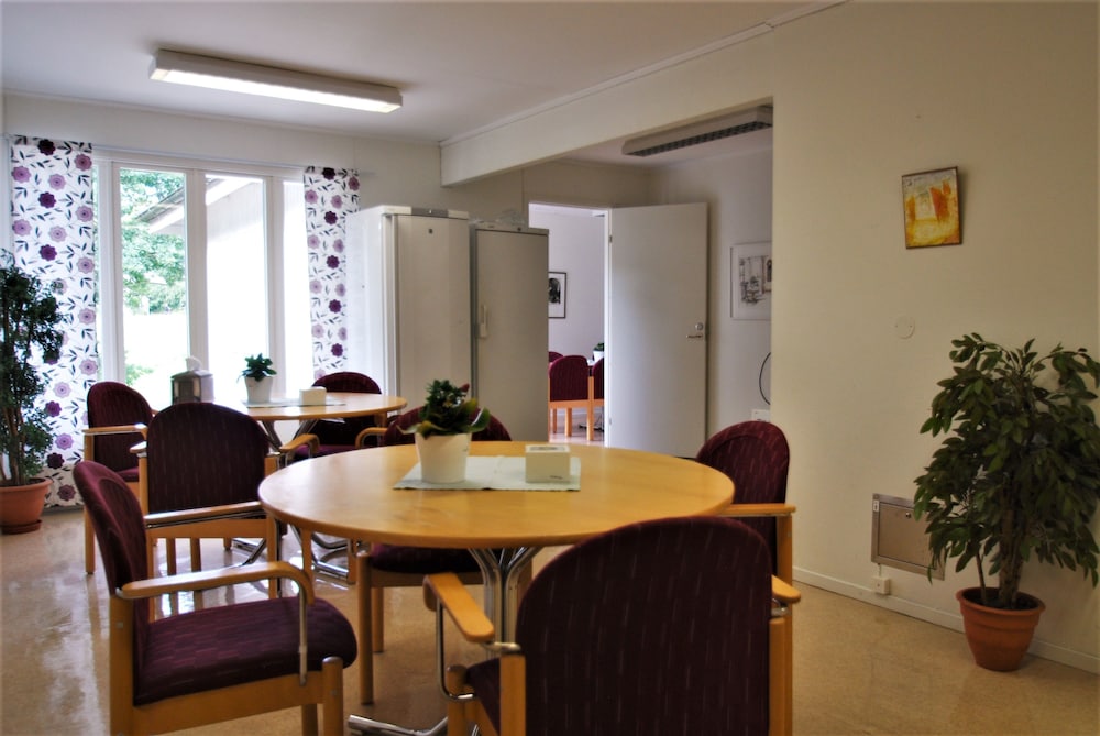 Hellidens Slott Och Vandrarhem 7/47