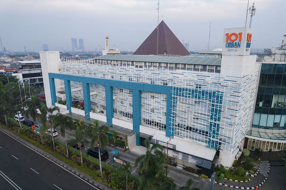 1o1 Urban Jakarta Kelapa Gading the Bnb 2/72