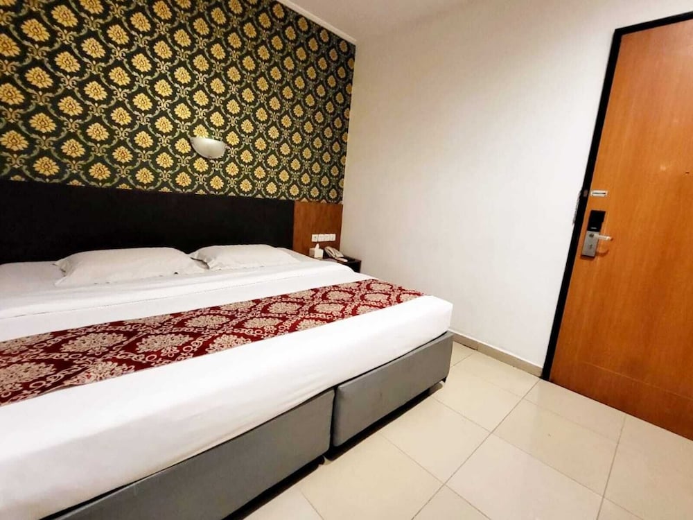 Hotel Marilyn Serpong - Tangerang Selatan 12/41