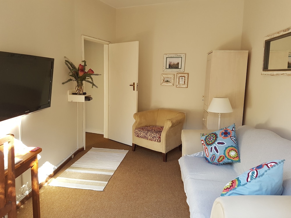 Valley Heights Guest House B&B 12/29