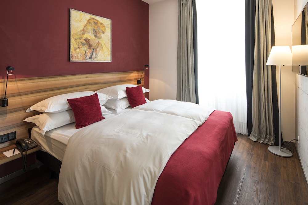 Central Plaza Hotel in ZURICH