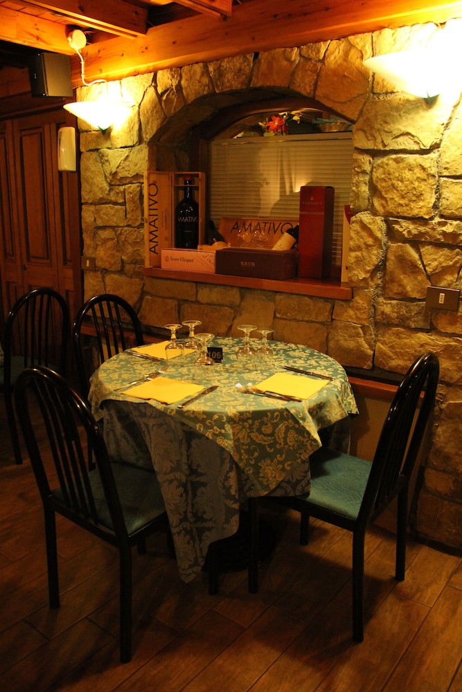 HOTEL ORSO BIANCO 50/73