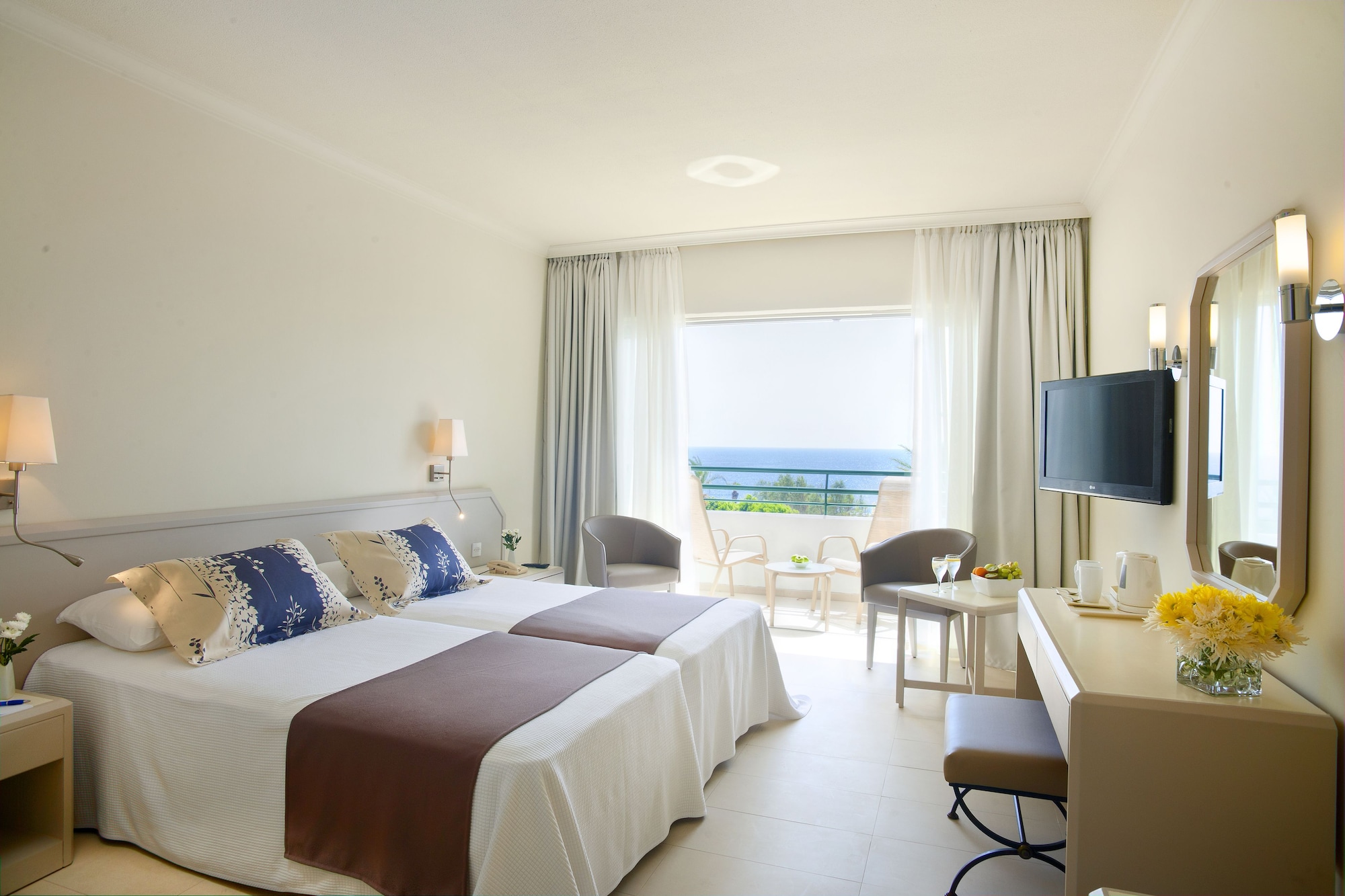 TWIN ROOM SEA VIEW