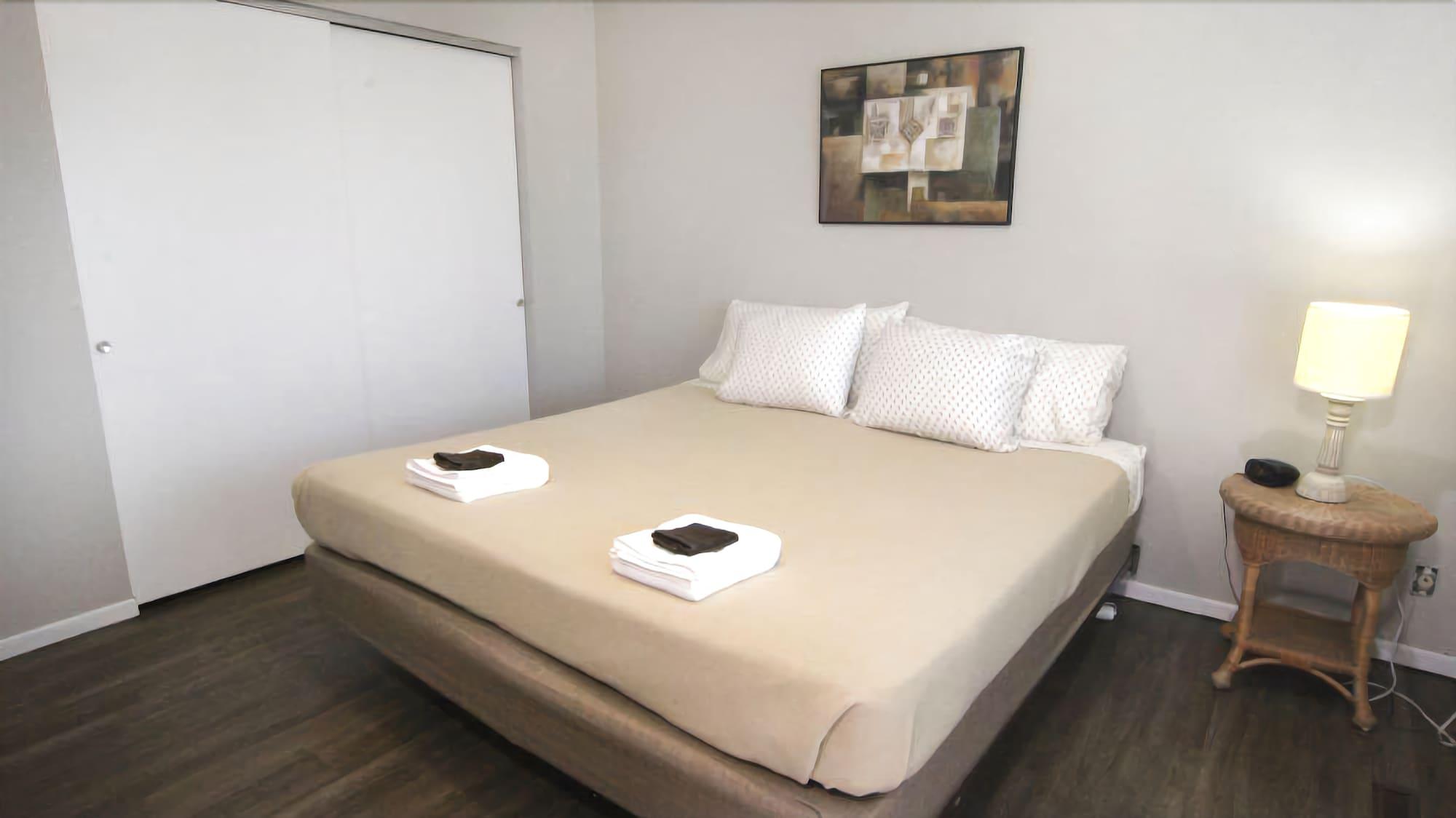 Sunset Beach Resort 7/40