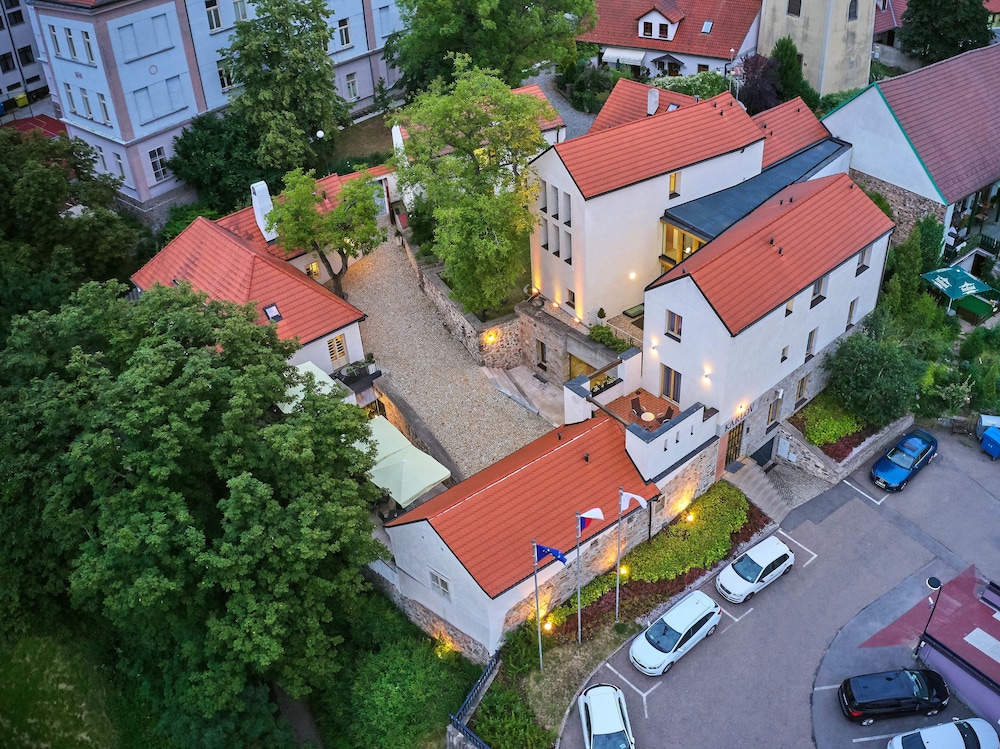 Bellevue Hotel Karlov 60/66