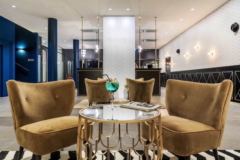 Gatsby Hotel and Restaurant By HappyCulture 28/50