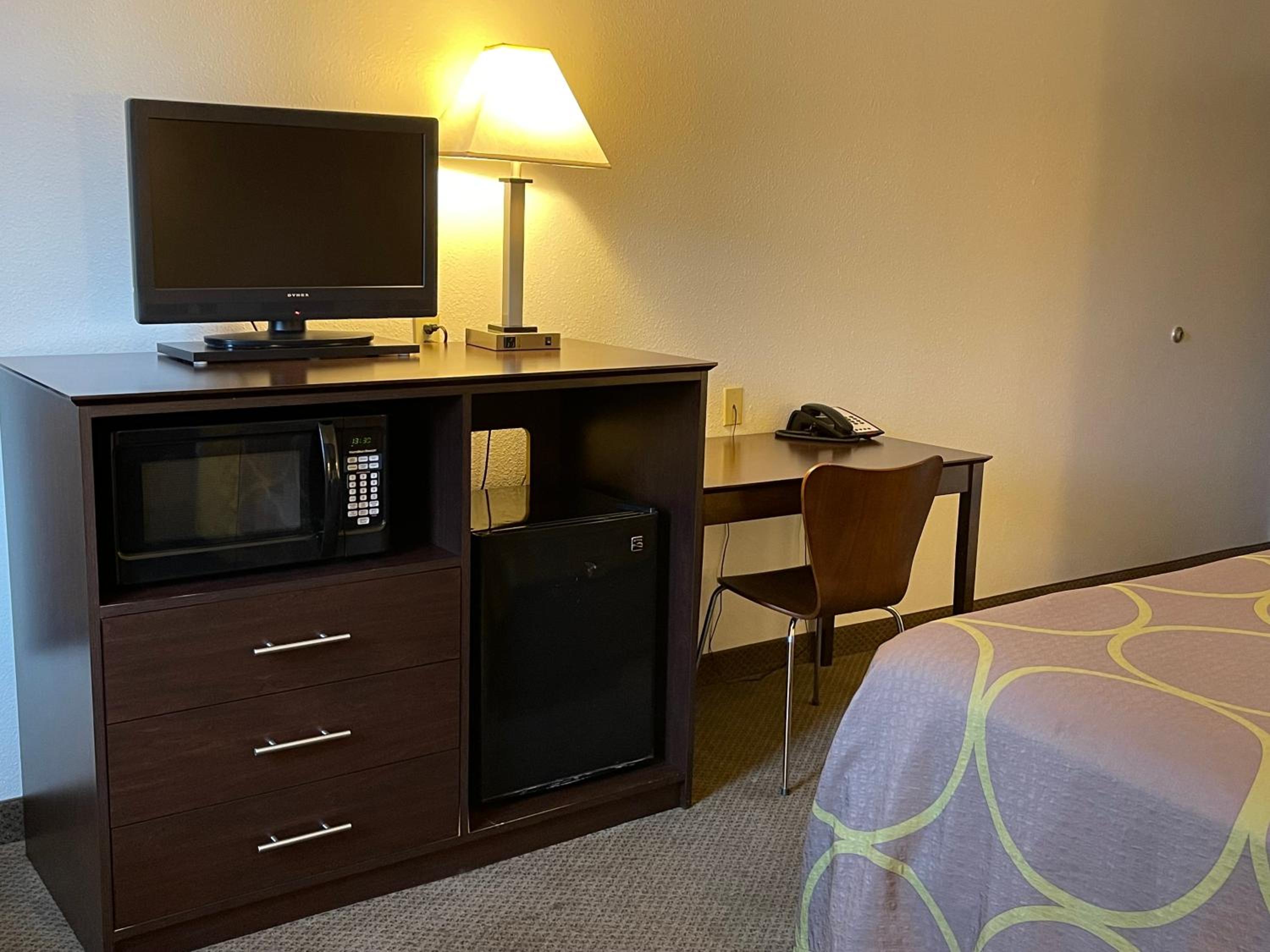 Studio 1 Hotel and Extended Stay Missoula 34/38