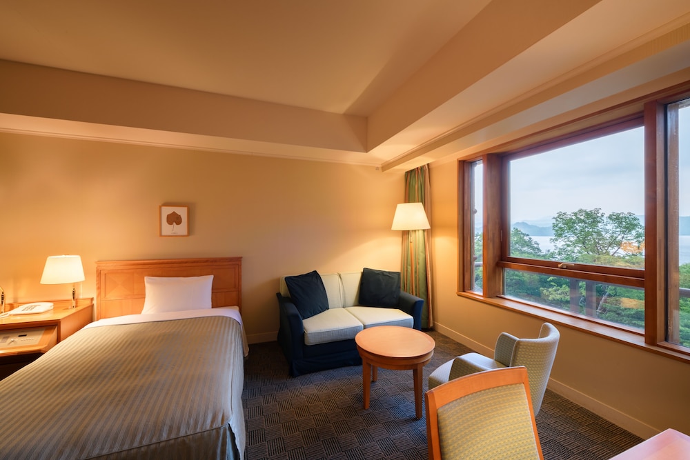 Towada Hotel 8/41