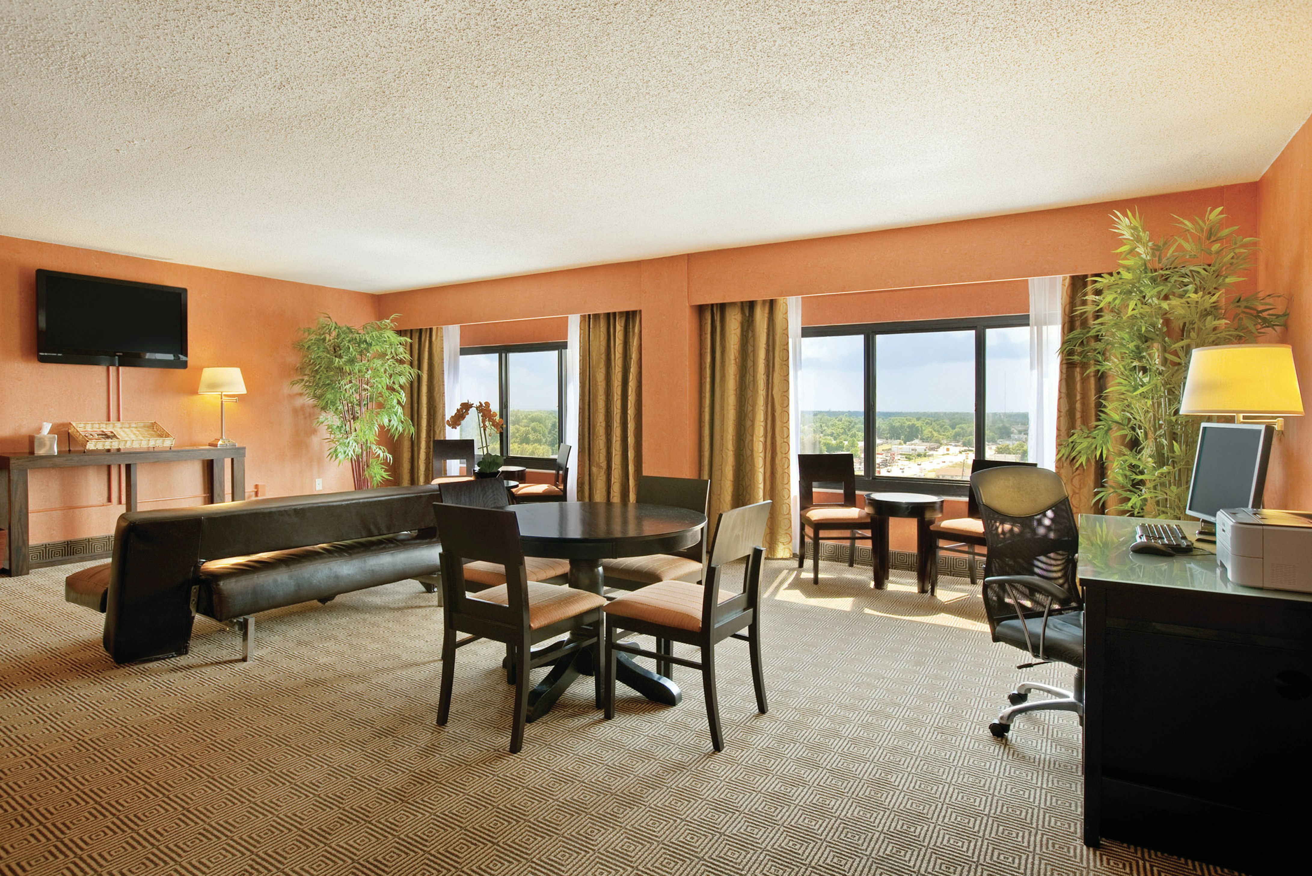 Doubletree Hotel Springfield 38/79