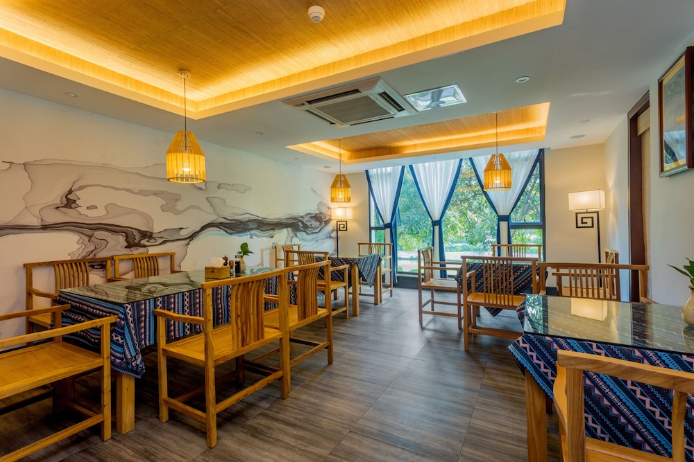 Riverside Inn Guilin Central 39/48