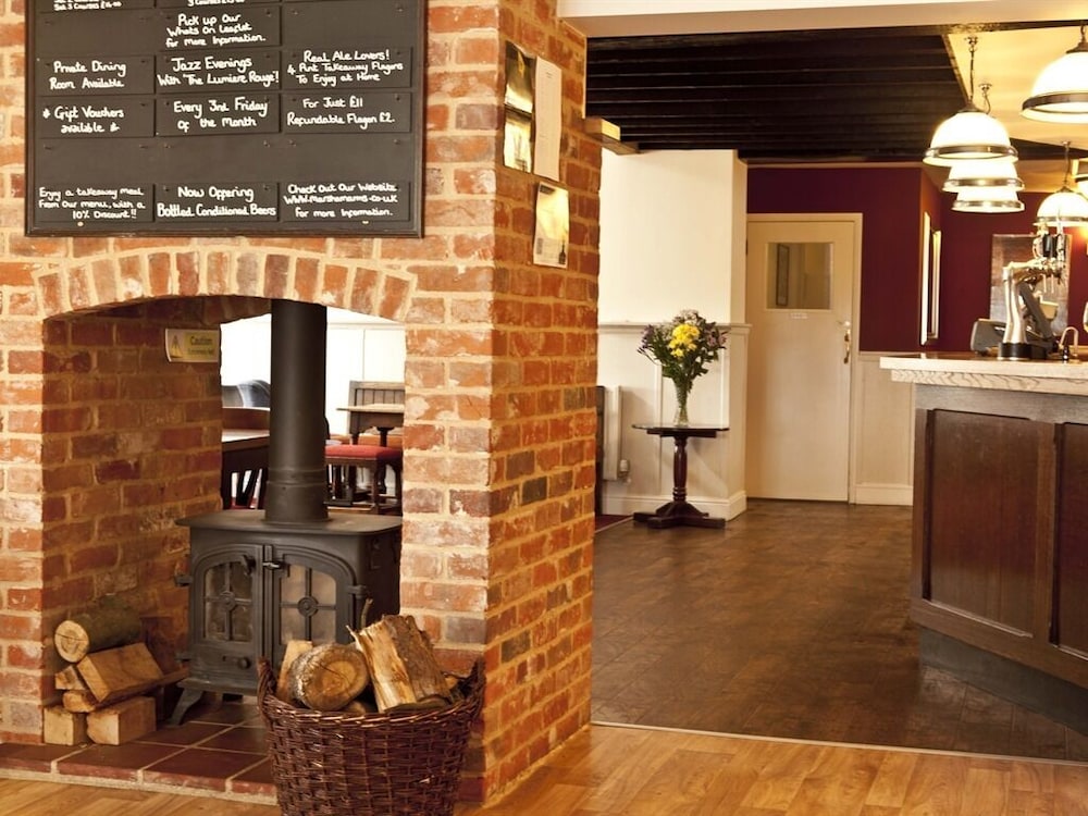 Marsham Arms Coaching Inn Hotel 5/65