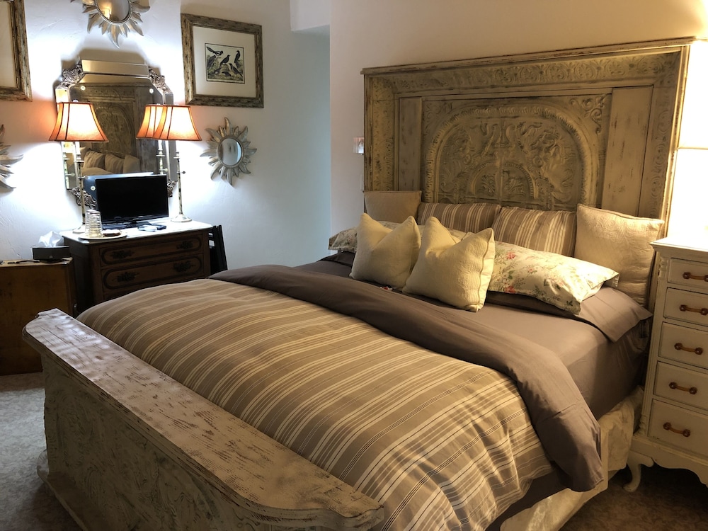 Garden, Suite, King Bed, Harbour Side, Private Bathroom