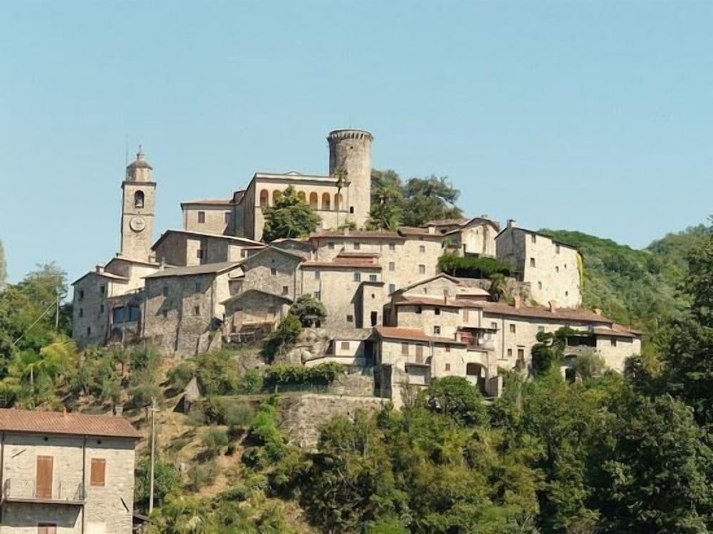 Castello Di Pontebosio Luxury Resort 42/50