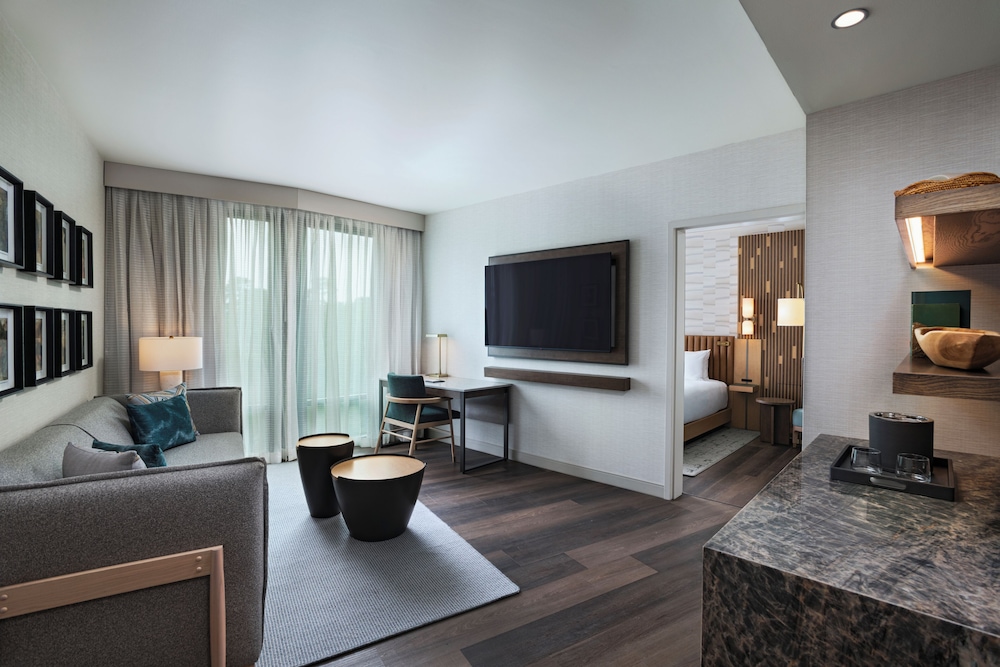 Hyatt Regency Conroe 19/45