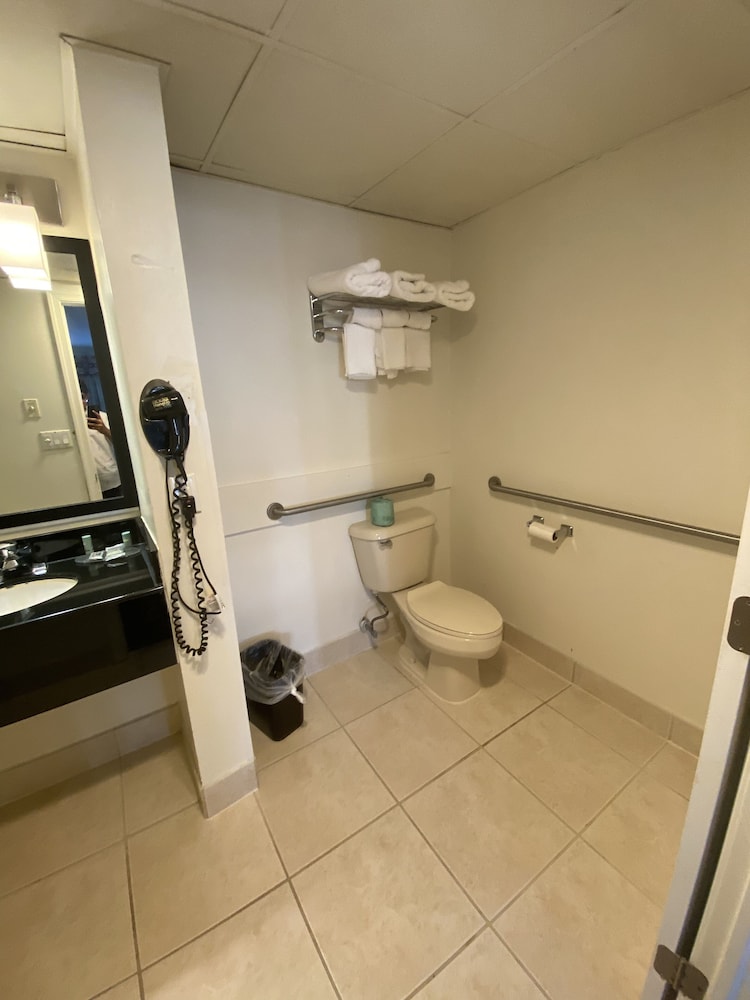 Best Western Garden State Inn 18/31