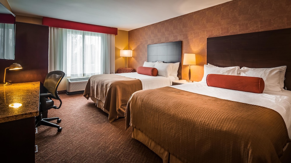 Best Western Plus Rancho Cordova Inn 20/63