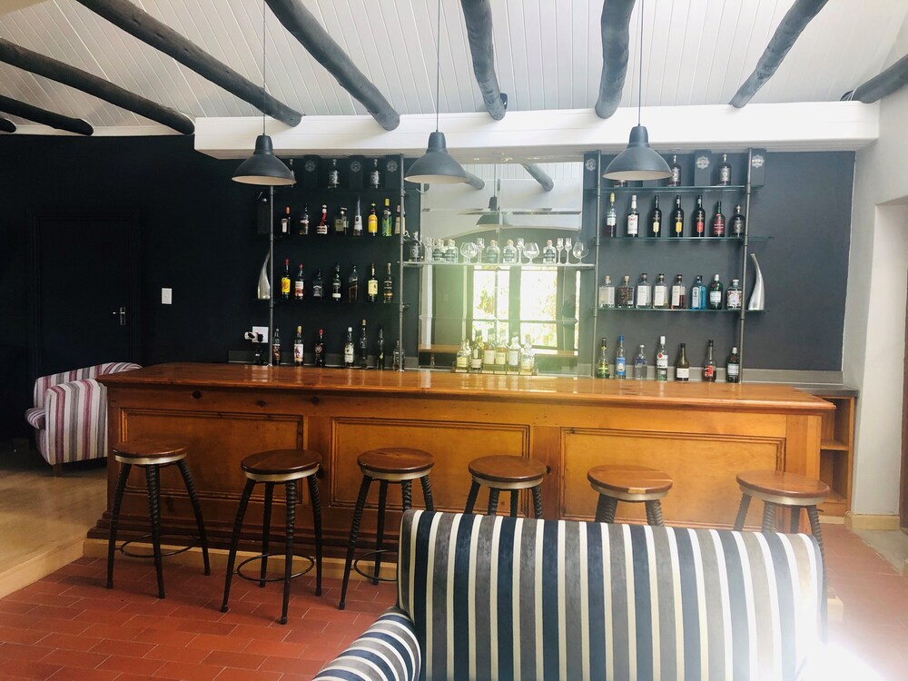 Mimosa Lodge 30/45