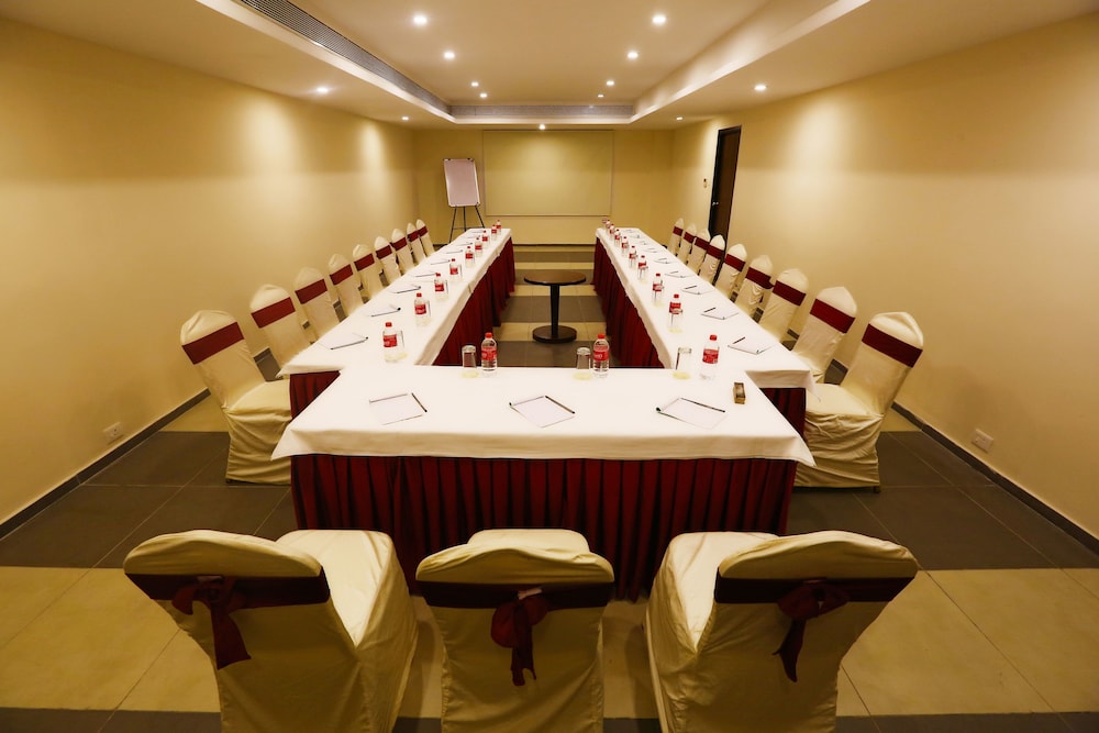 Grand Serenaa Hotel And Resorts 24/31