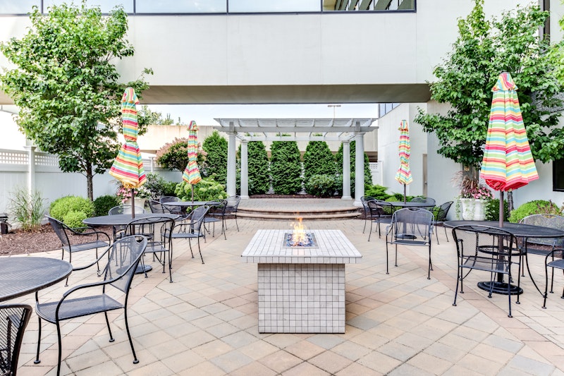 Doubletree By Hilton Hotel Binghamton 33/51