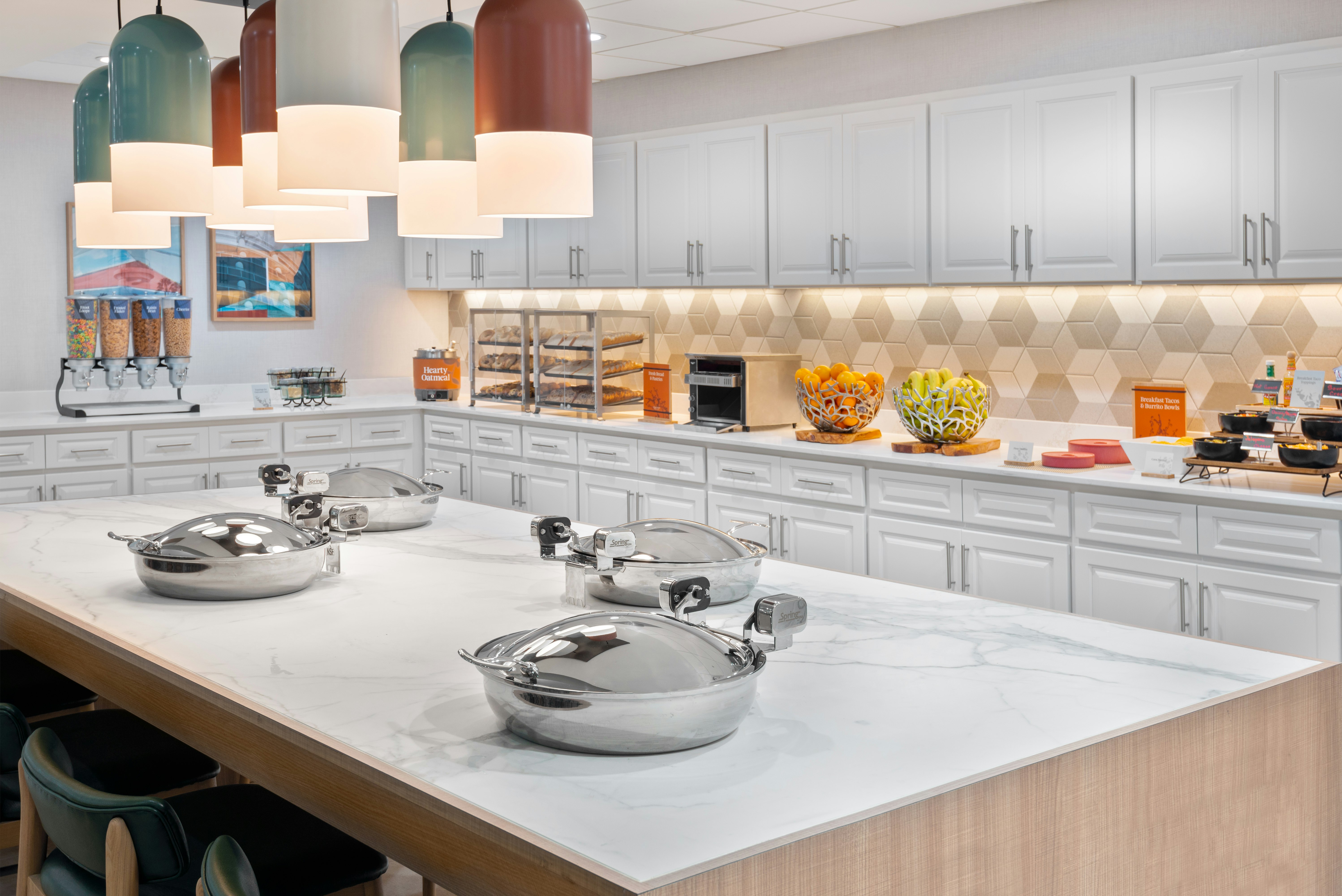 Homewood Suites by Hilton Orlando-Nearest to Univ Studios 16/30