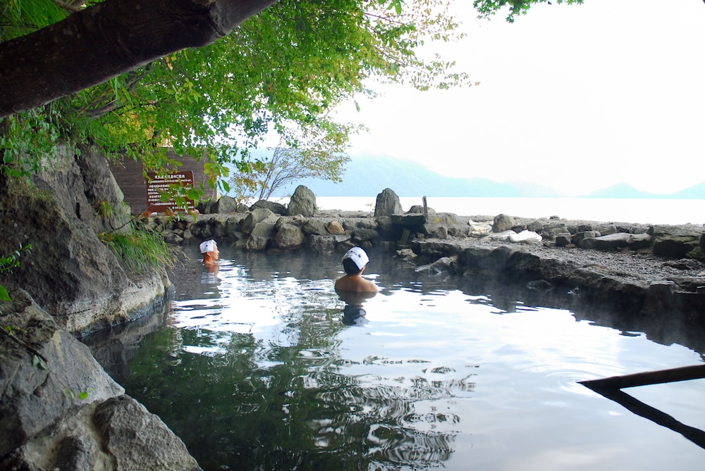 MARUKOMA ONSEN RYOKAN 11/30