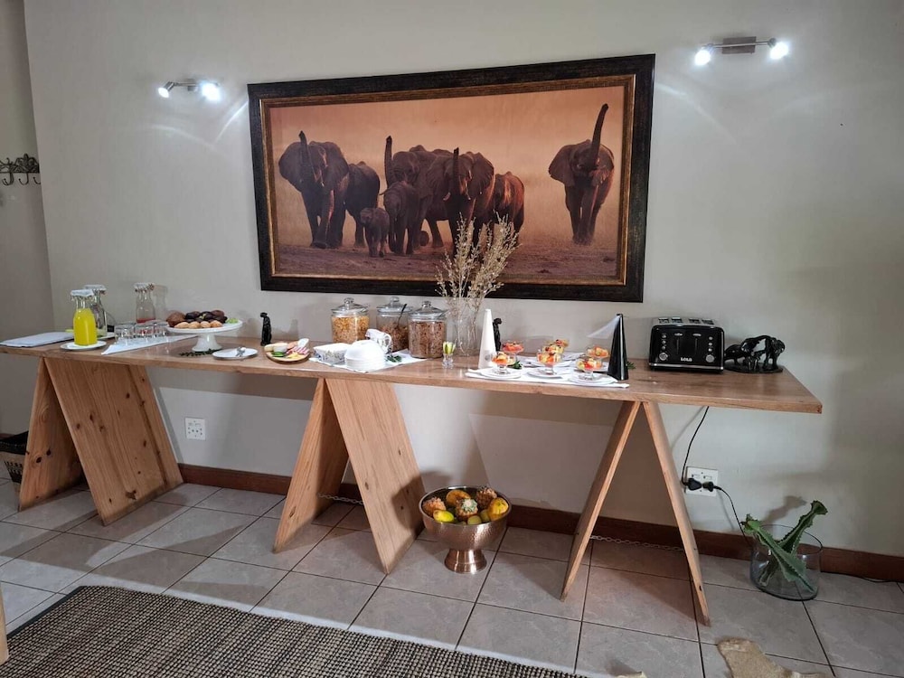 Kruger Riverside Lodge 5/50