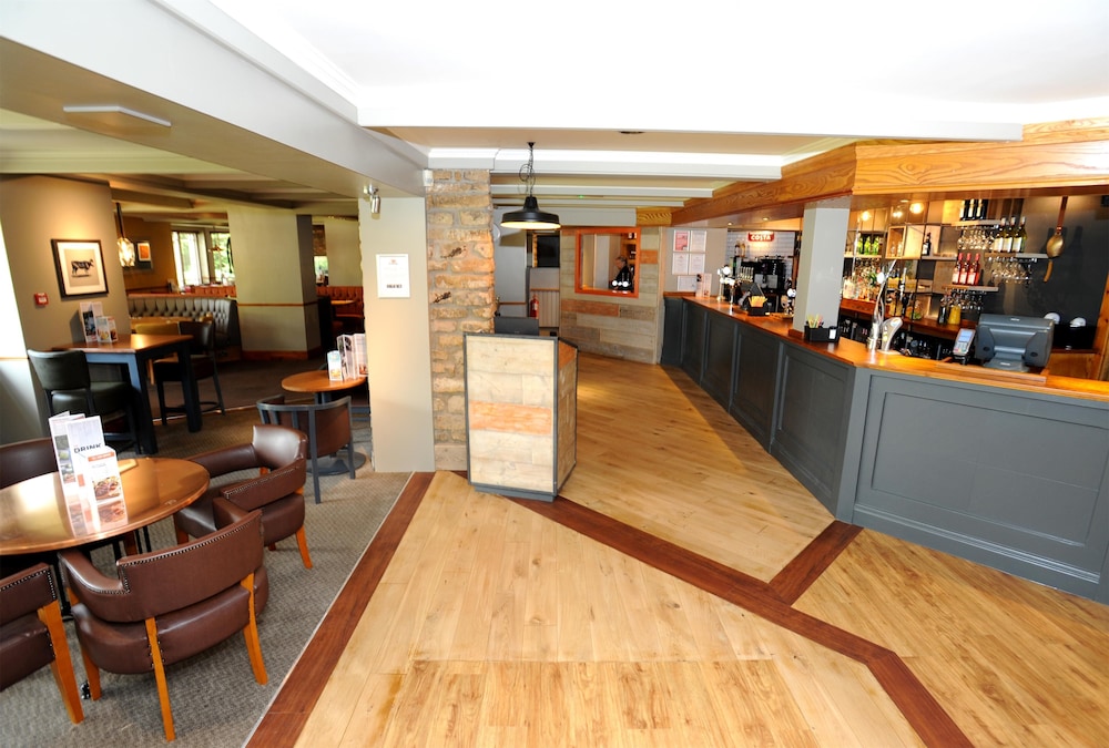 Premier Inn Lincoln (Canwick) Hotel 11/66