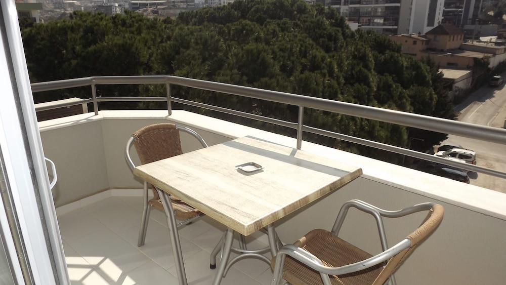 Opus Apart Hotel 47/63