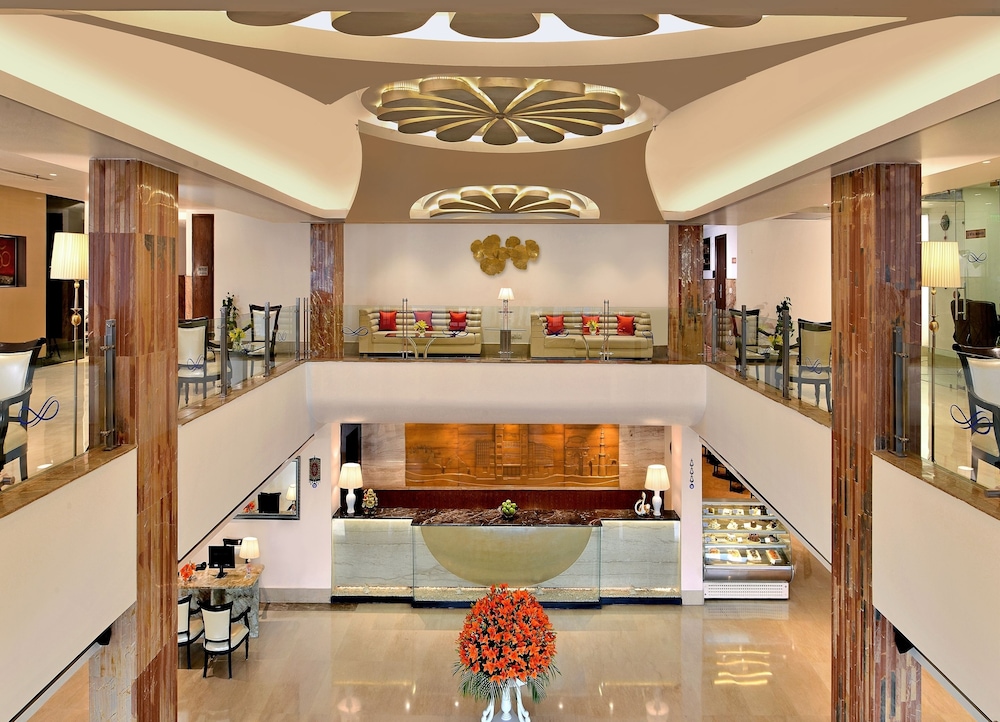 Taurus Sarovar Portico New Delhi 7/49