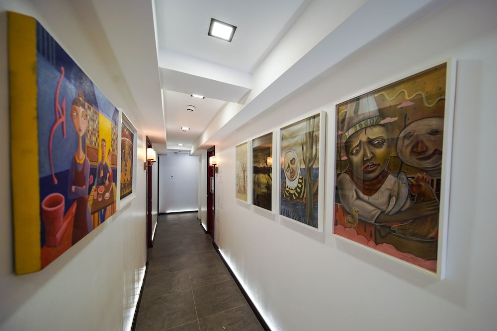 Unwnd Boutique Hotel Makati 8/63