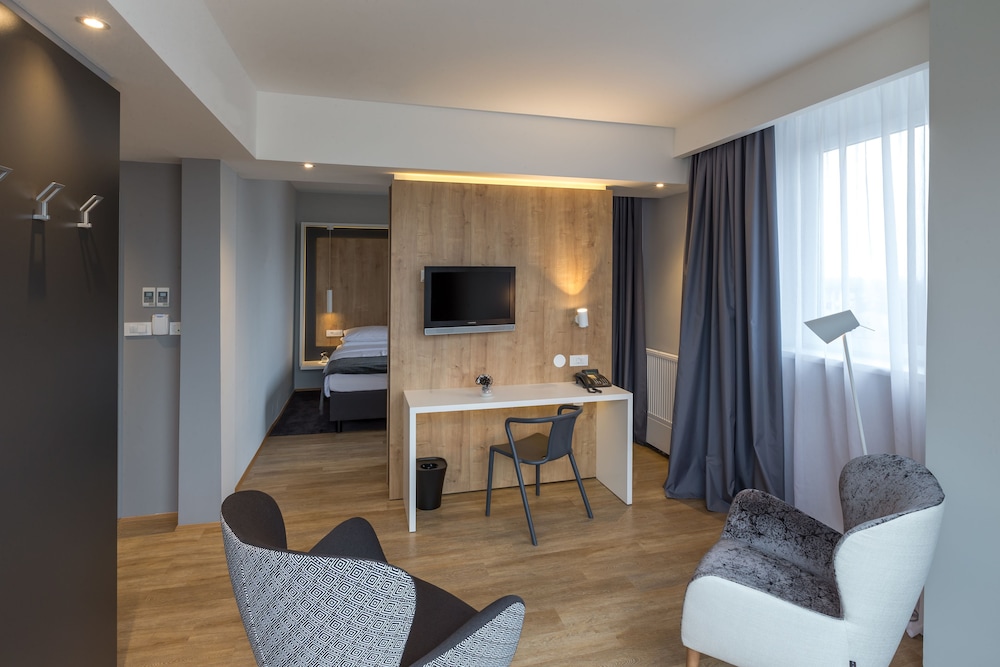 M hotel Ljubljana 32/49