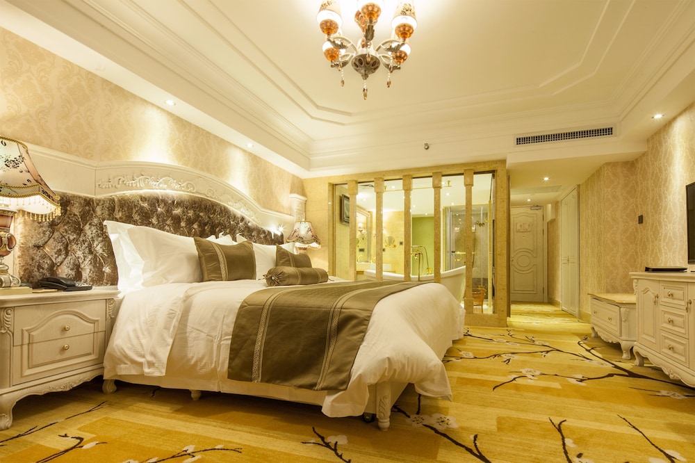 Grand Bravo Hotel 20/63
