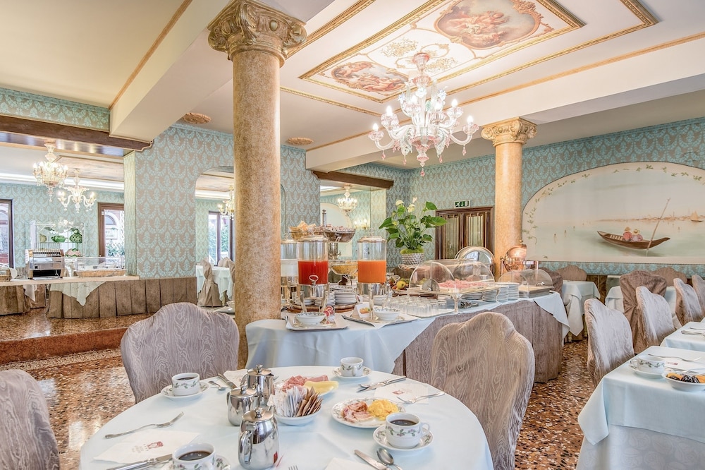 Hotel Giorgione 72/87