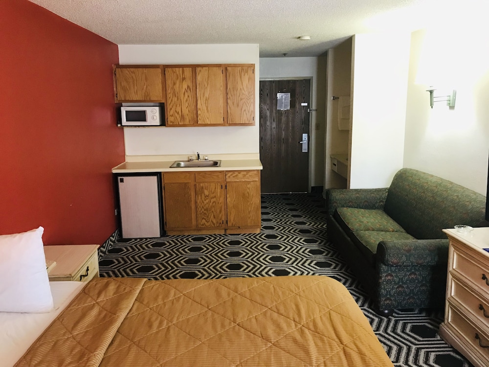 Kings Inn By OYO Calumet Park I-57 10/56