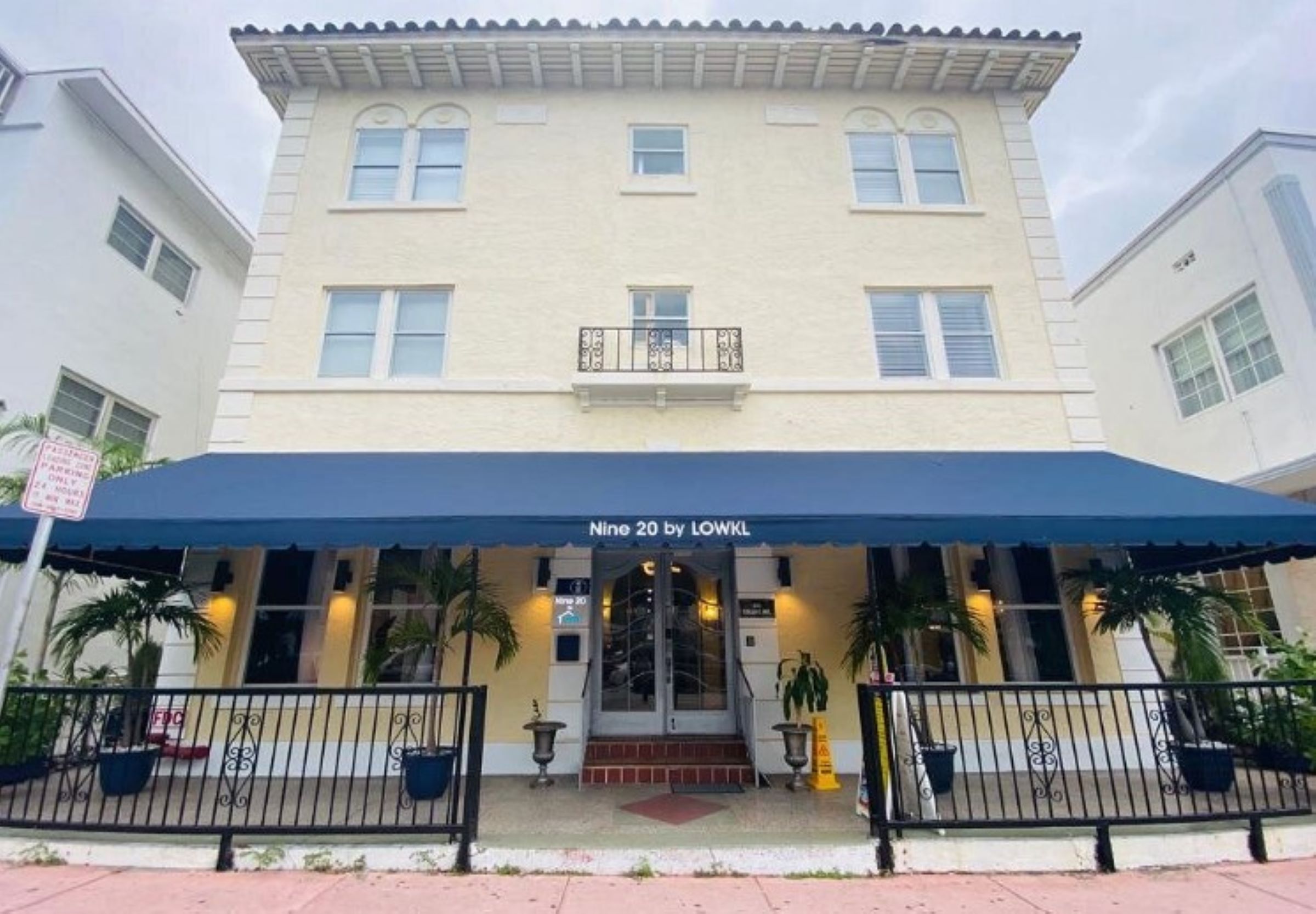 Princess Ann Hotel 1/50