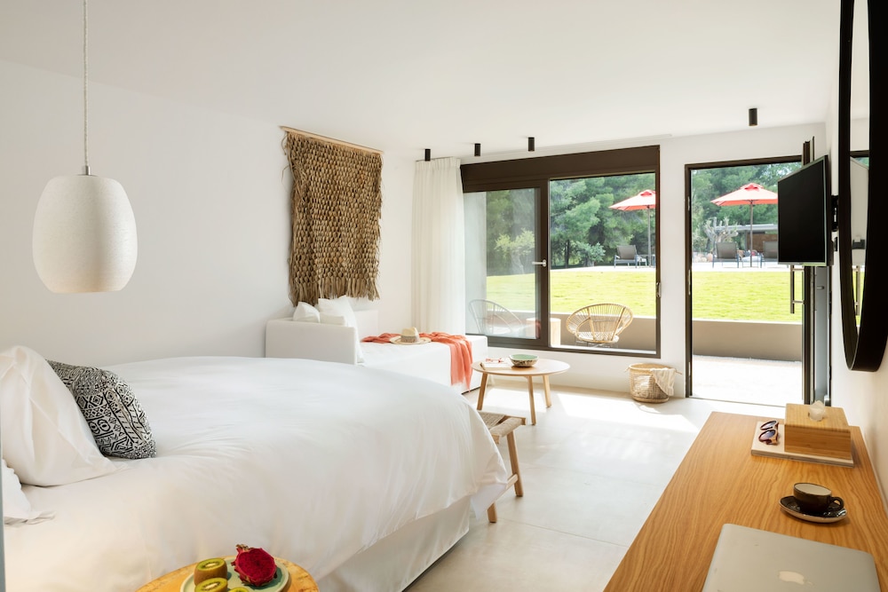 Amantes Villas And Suites 16/50