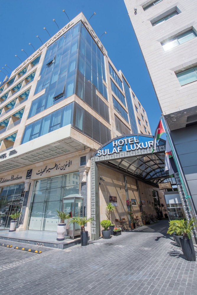 Sulaf Luxury Hotel 67/70