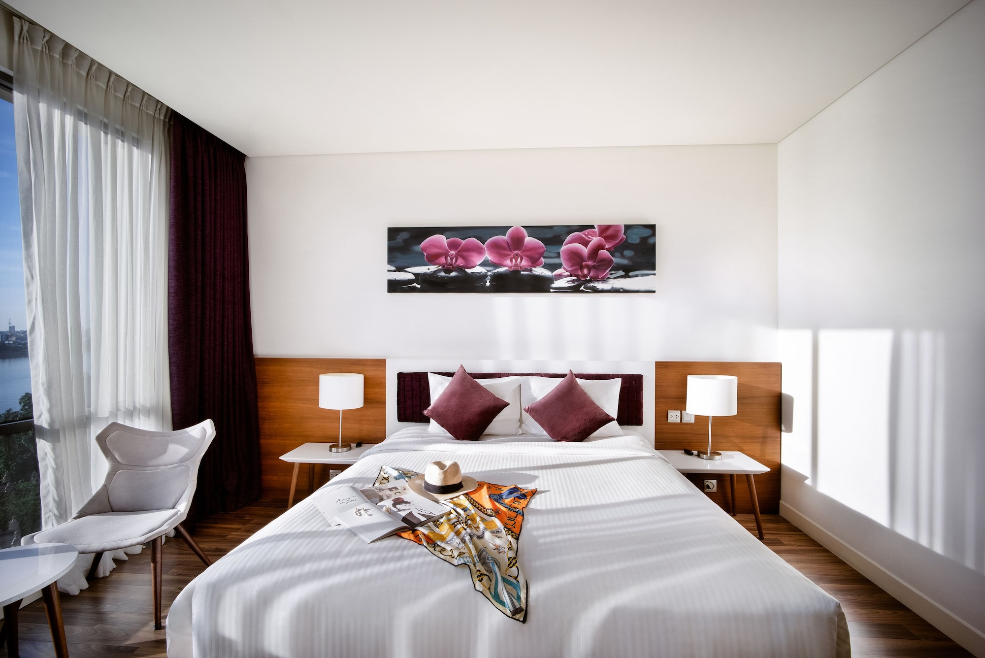 DELUXE, DOUBLE BED, RIVER VIEW