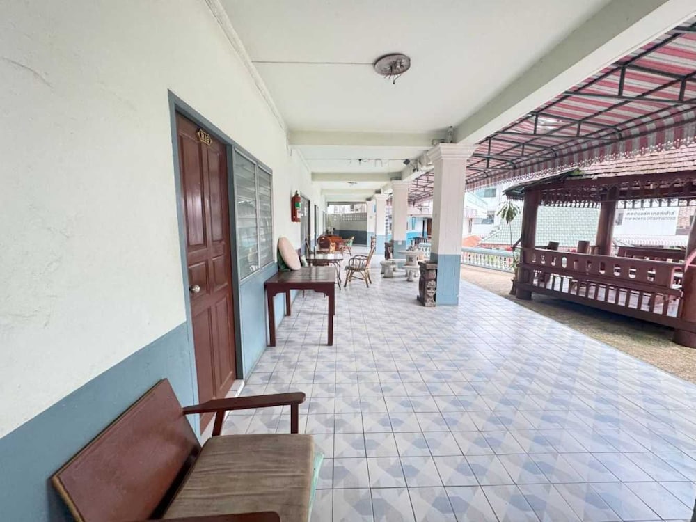 Hotel O Top North Guesthouse 27/32