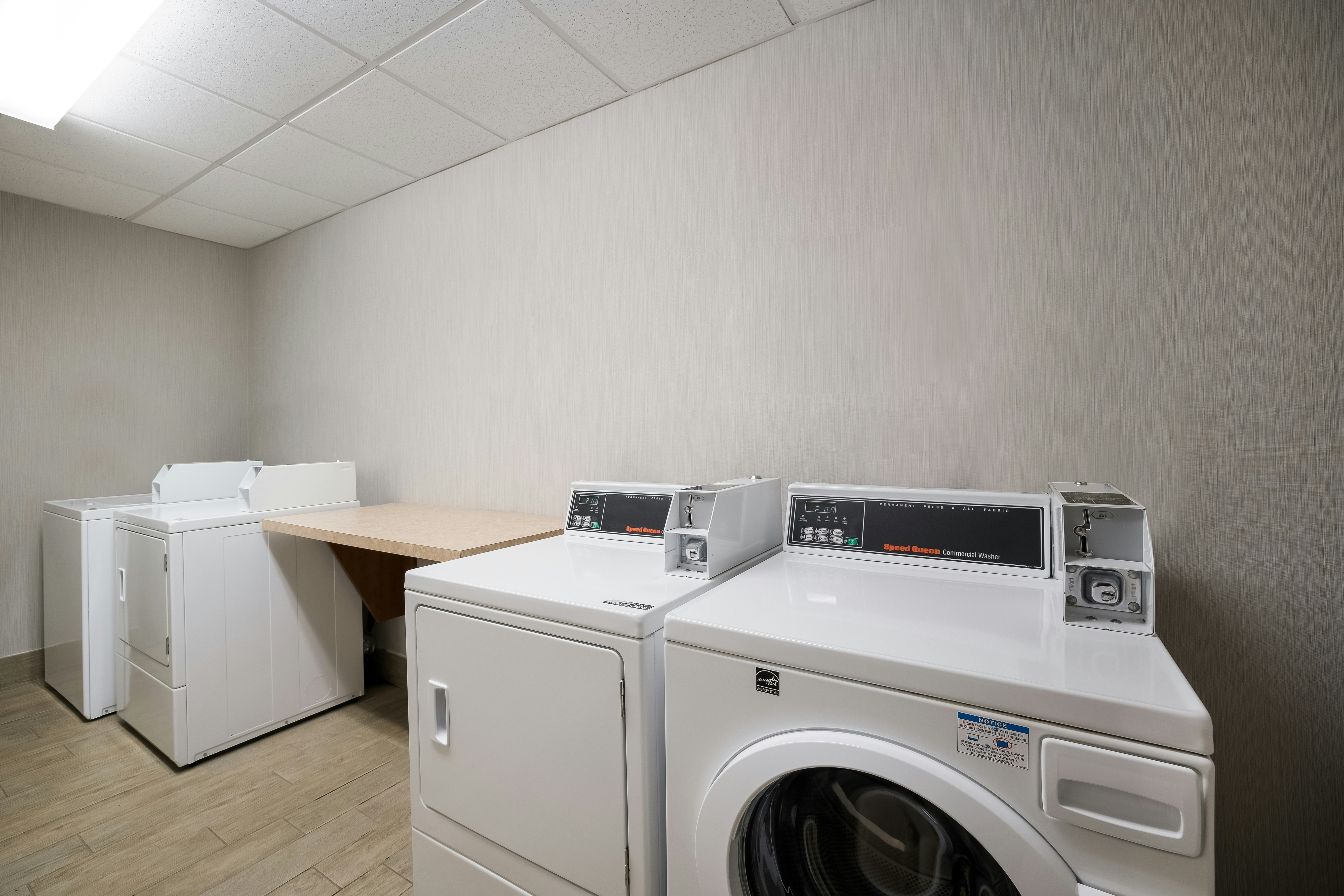 Hampton Inn McHenry 14/62