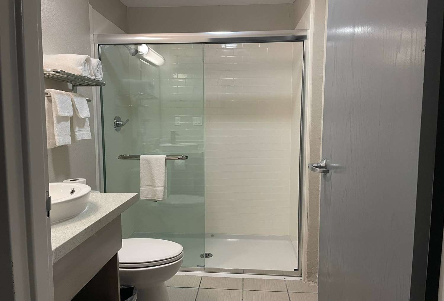 Microtel Inn and Suites by Wyndham Bossier City 38/46