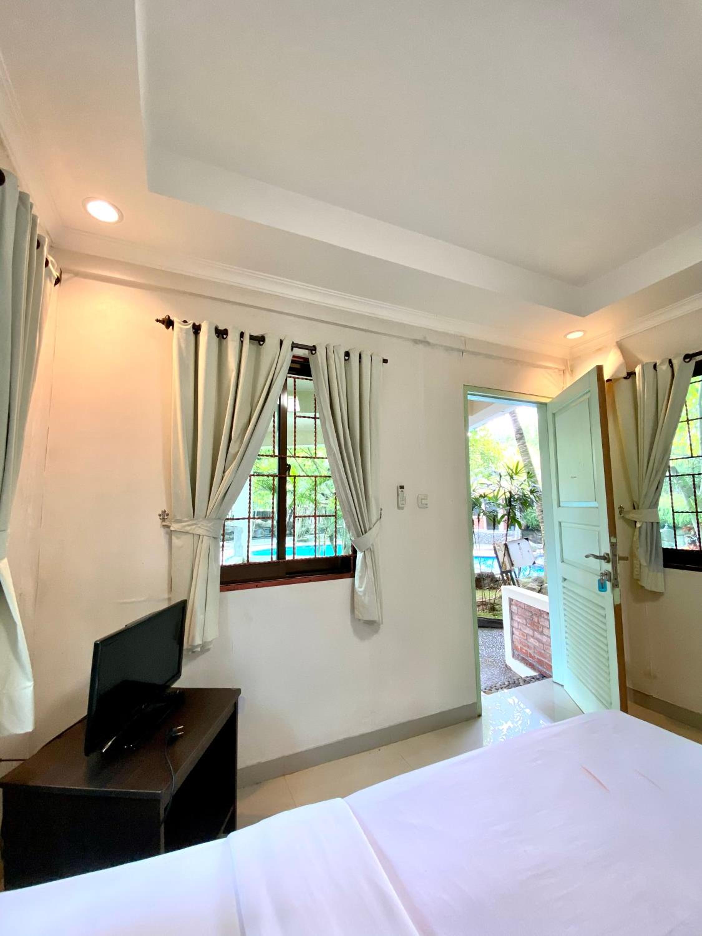 New Green Sentul Resort 12/38