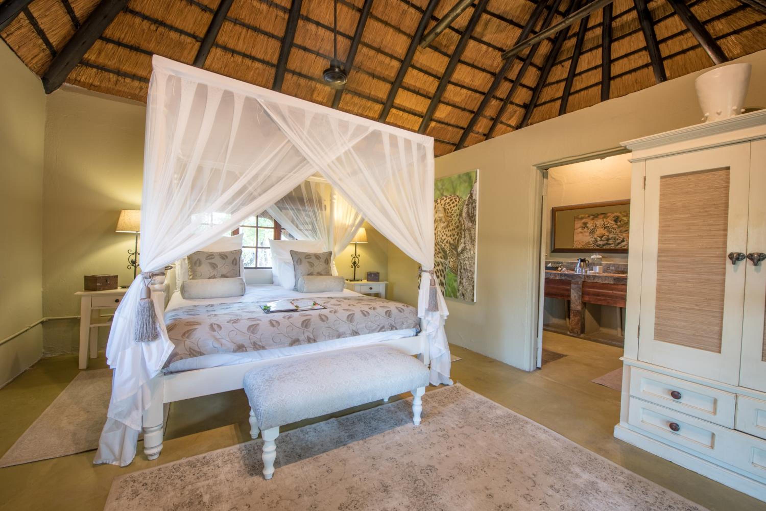 Kambaku Safari Lodge 4/40